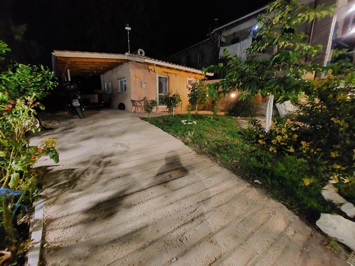 Guest House Tsanes Pinakokhorion Luaran gambar